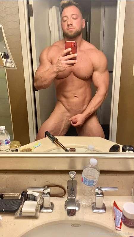 1st thing I do when I wake up on a Saturday… RUB A FAT ONE O..