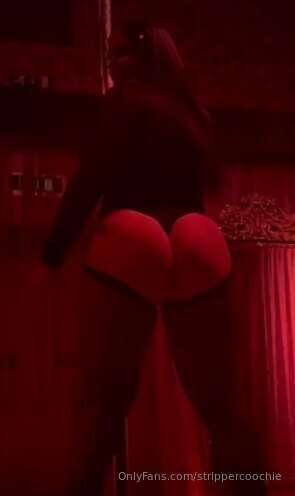Let's relive your hottest sexual experience… tell me about i..