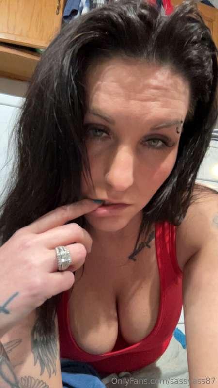 sassyass87 image #2