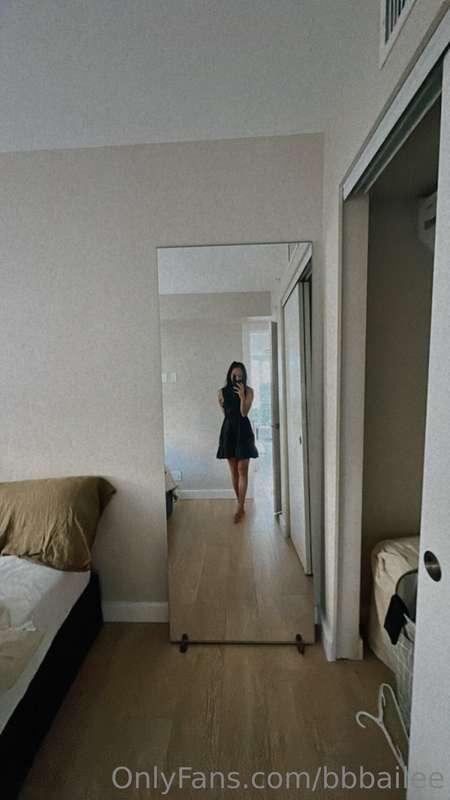 Saying good to this apartment. And this long hair. Time for ..