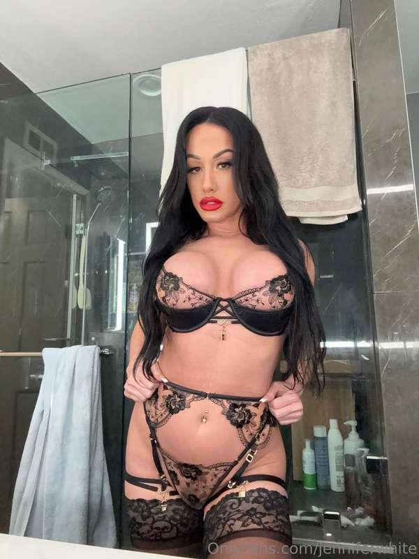 Admit me, have you ever taken a shower with a hot girl?💦💋