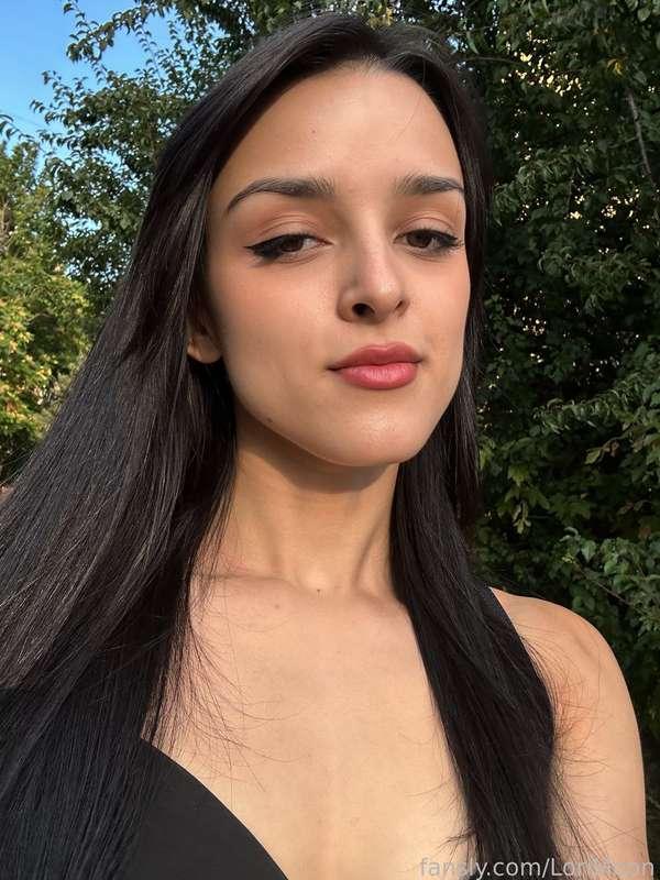 you have been a lousy servant so you are not getting any nudes from me today





#loser #betasafe #slave #goon #selfie #goddess #mistress #natural #outdoor #brat #model