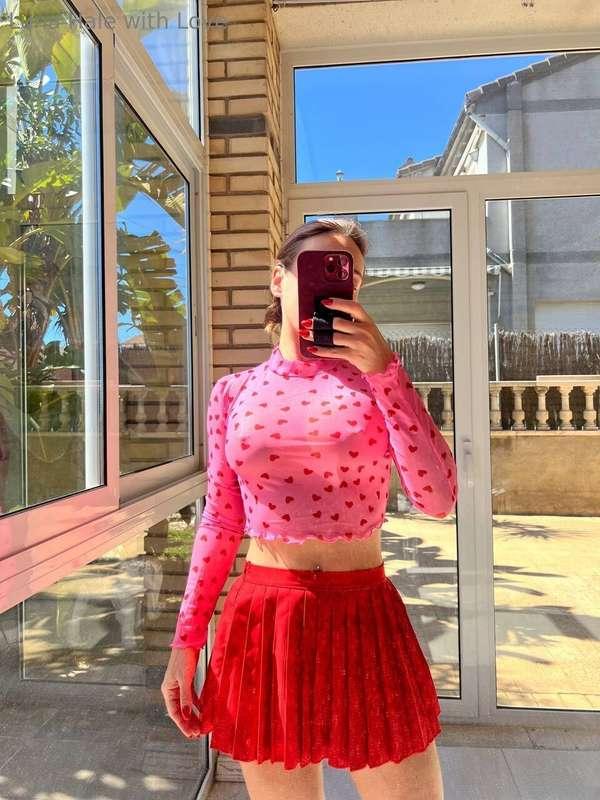 I tried on my new outfits today 😍 Which one would you like m..