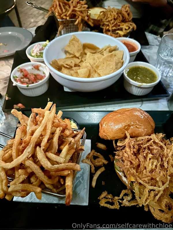 Omg doesn’t this look so good!?! 😋😋