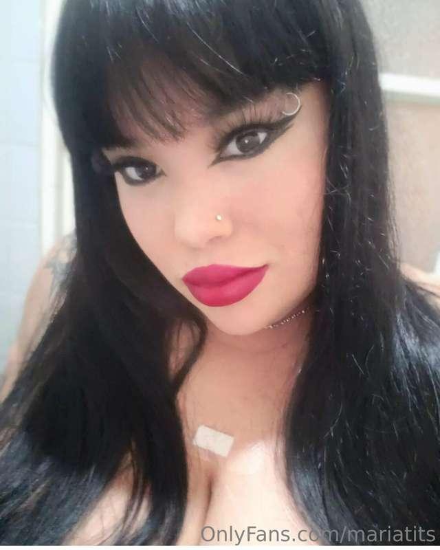 😈