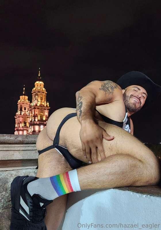 Orgullosamente Moreliano… 🏳️‍🌈😈🔥  Agradezco lo que soy quien..