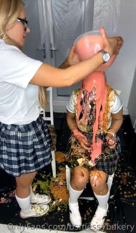 bsmessybakery image #10