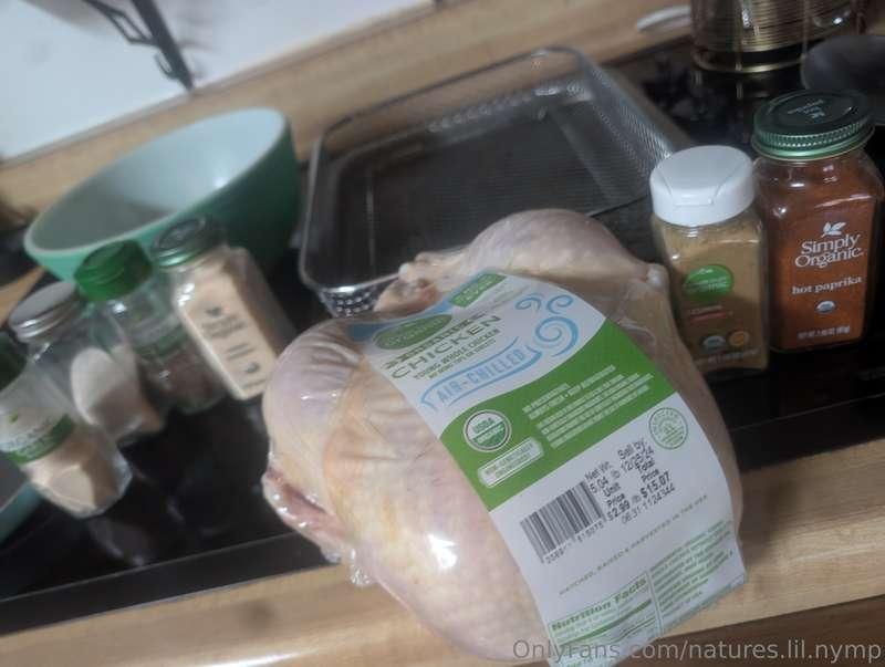 Meal prep and self care on my day off 😁 I'm taking my electr..