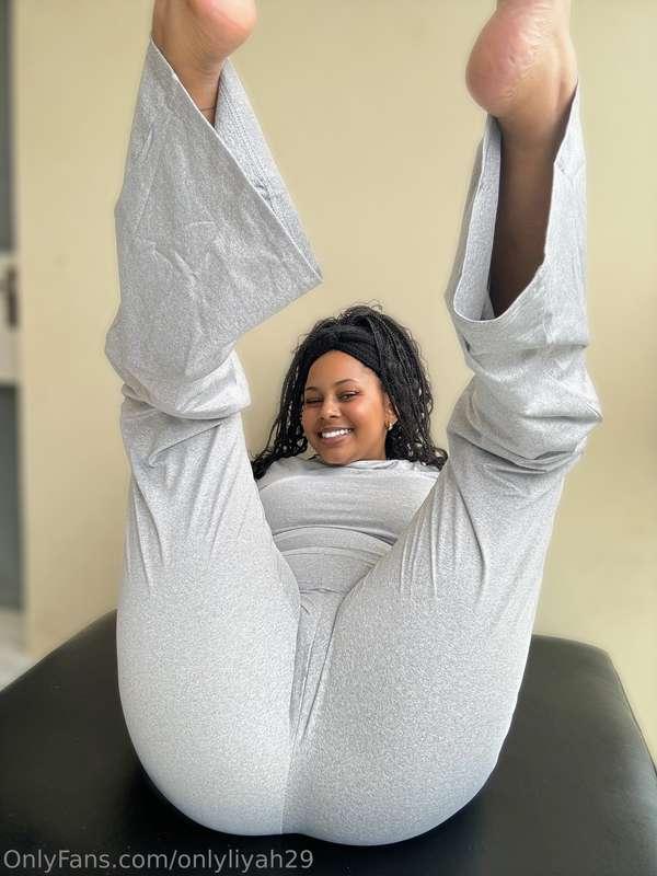 onlyliyah29 image #1