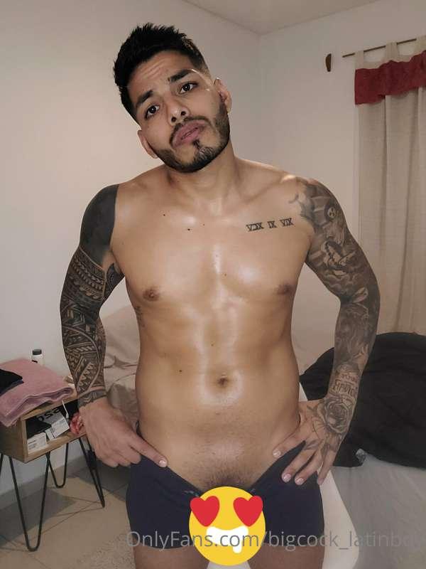 Do you want to put oil on my body baby? you dare?