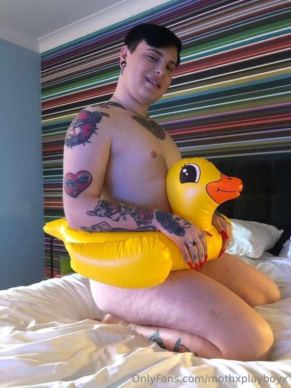 mothxplayboyx image #3