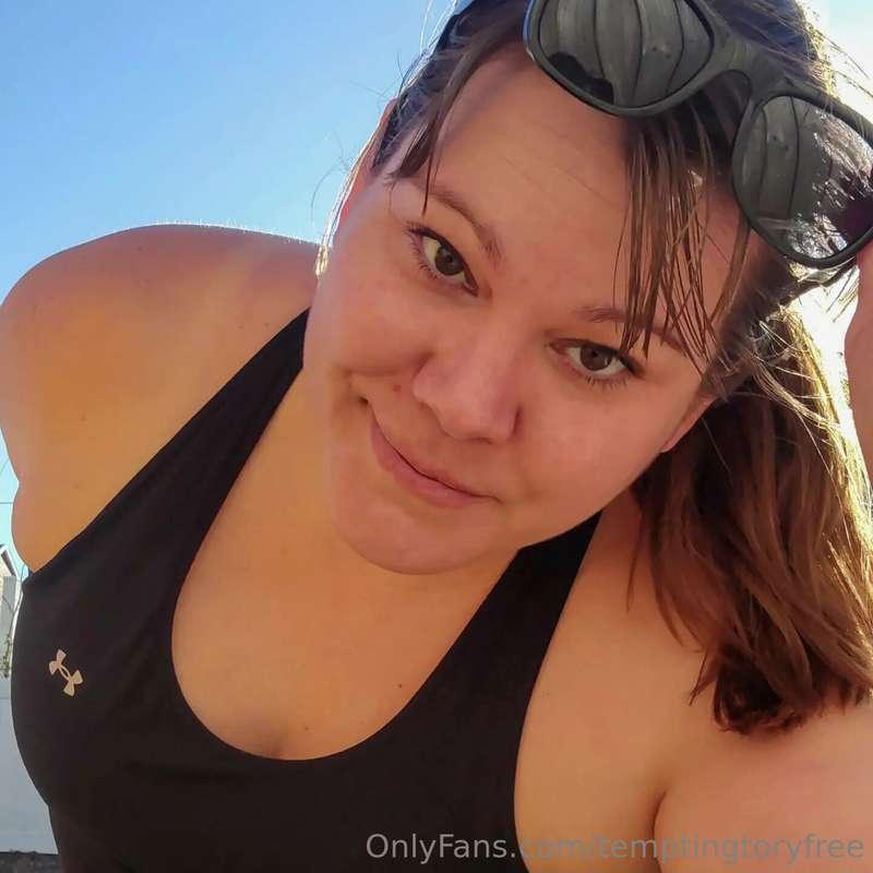 Busy day outside. Then a home-made dinner. Have me for desse..