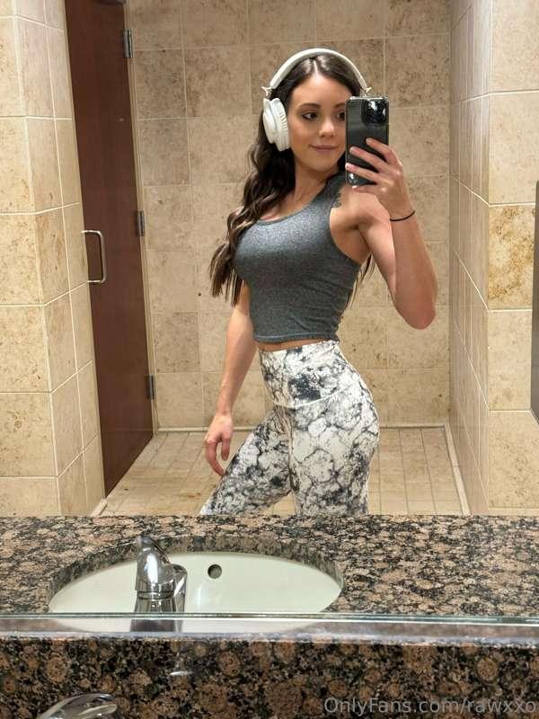 I’ve become such a gym rat for the last few months & I’m fee..