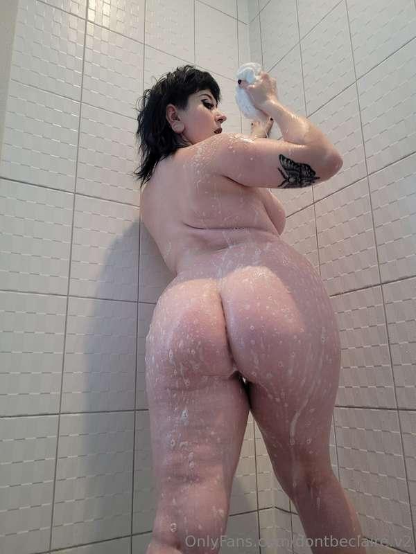 Who wants to spoil me💦🤍