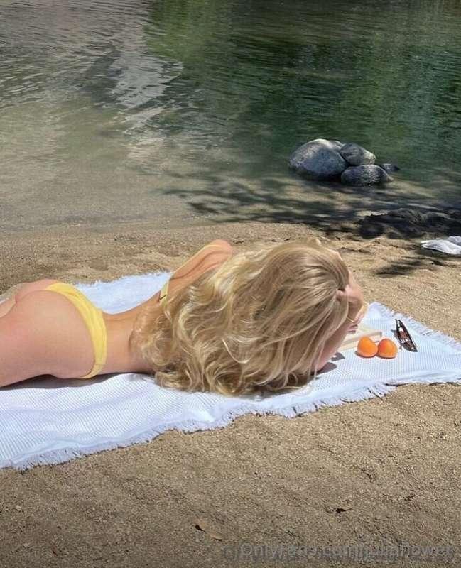 She is My friend @amybikergirl  😈

✅Subscribe for free😘
🟢 FR..