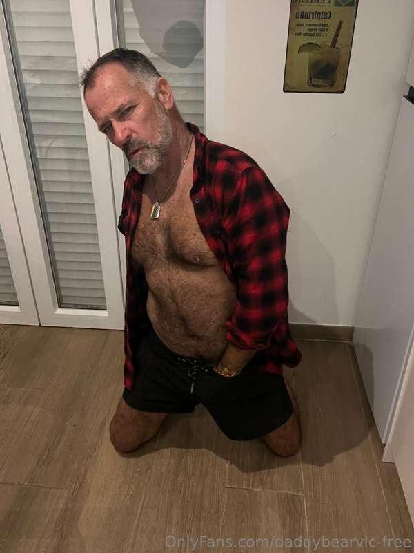 I rather have your hands in my pants, boy 