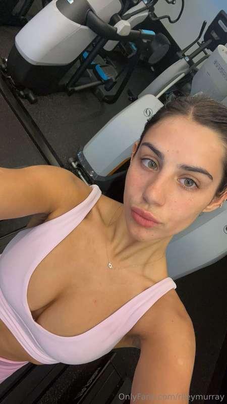 i love getting back into the gym omg