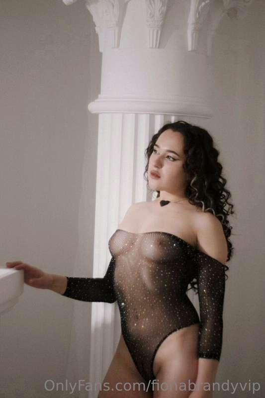 I want to seduce you, even without getting naked! Want you t..