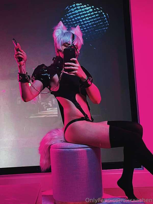 Bark like you want it ⛓️🐶💕
MY OF IS OFFICIALLY LAUNCHED!😘
