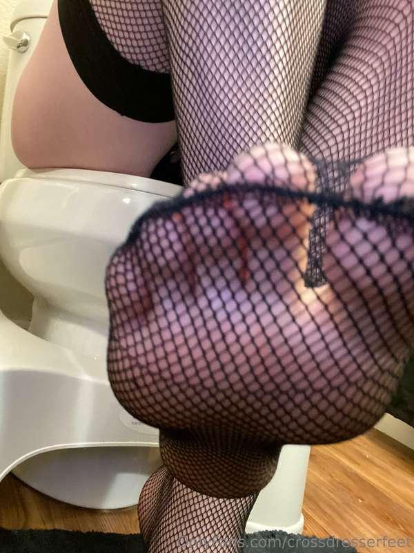 crossdresserfeet image #0