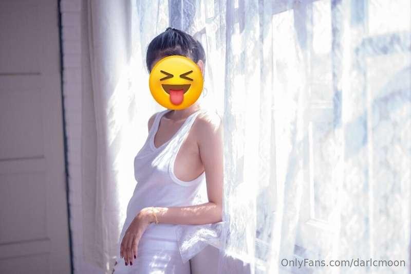 [Amateur] Slim girl [No bra]  สาวน้อยร่างบอบบางในชุดเสื้อกล้..