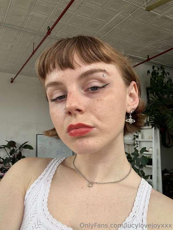 Tell me how pretty I am