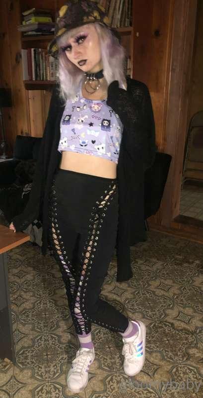 Feeling sexy today. Will post more later. Much more. Umf.