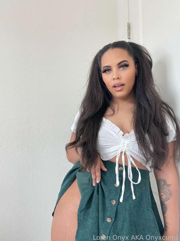 onyxcums image #2