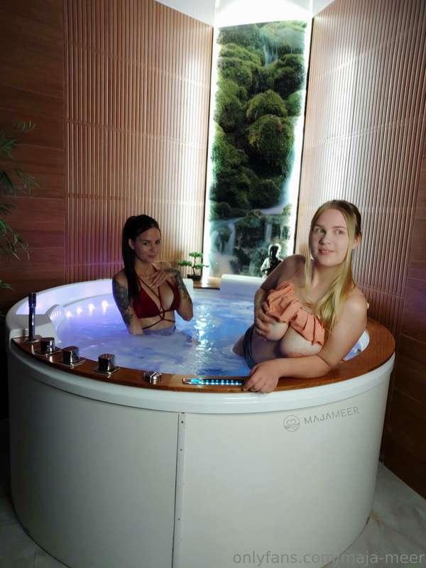 Have you seen the new hot whirlpool video with @noradevot ye..