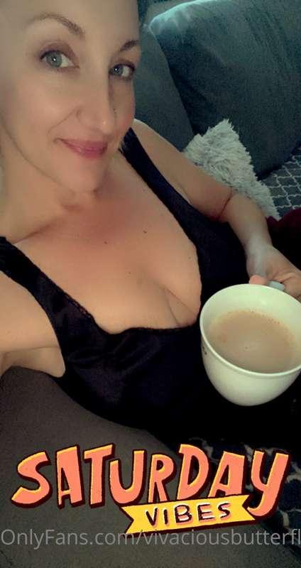 What’s in your cup? 

Good morning from Cali! ❤️🥰🫶🏼 Happy Sa..