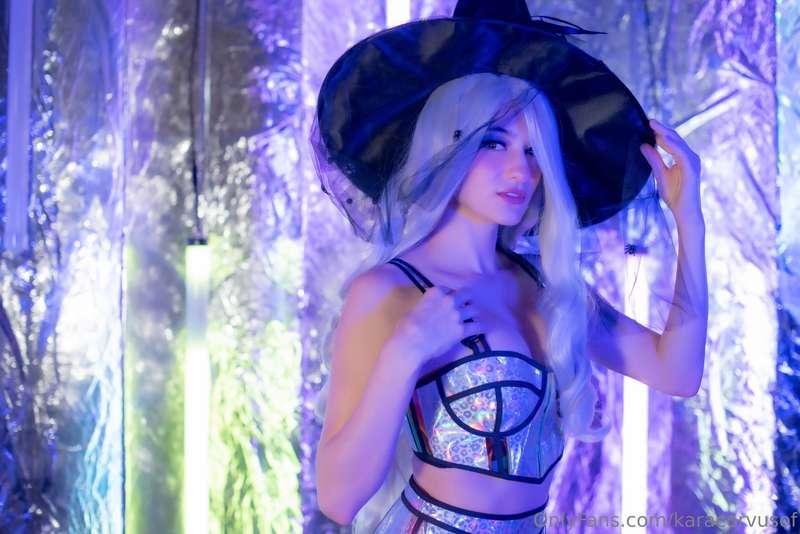 Casting spells and breaking hearts, just another day in the ..