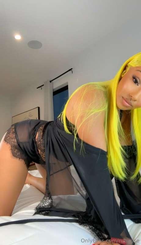 FUCK ME FROM THE BACK 😩💦slide my thong to the side and slide..