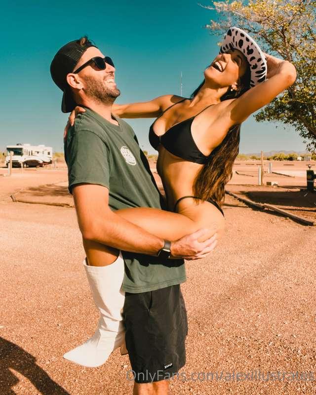 I told the camera man to film @sarahandtara riding my cock a..