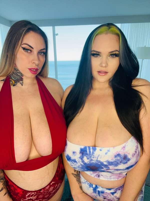 Don't you want to pump us full? See our bellies get HUGE?!
C..