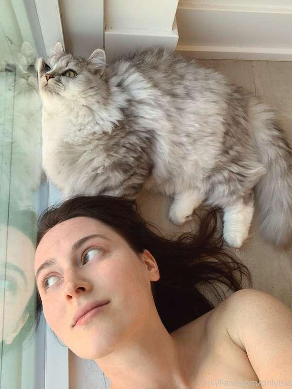 And for everyone on here that’s just here for the cat conten..