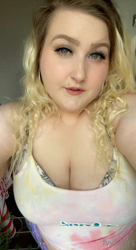Hope you have a cum filled day 💦💦