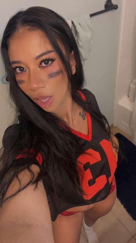 your favorite wide receiver 🏈😜