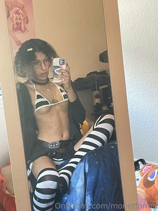 can i be ur skull gurl tn? 🔪
