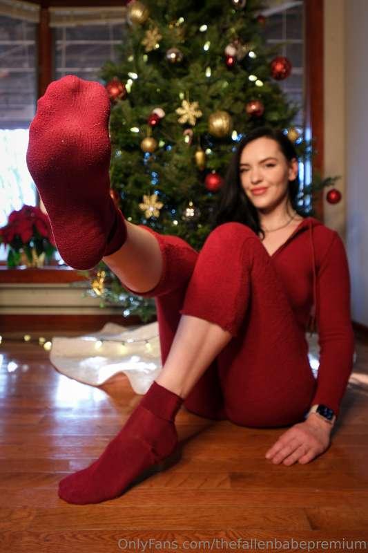 It’s been a while since I posted something for my socks love..