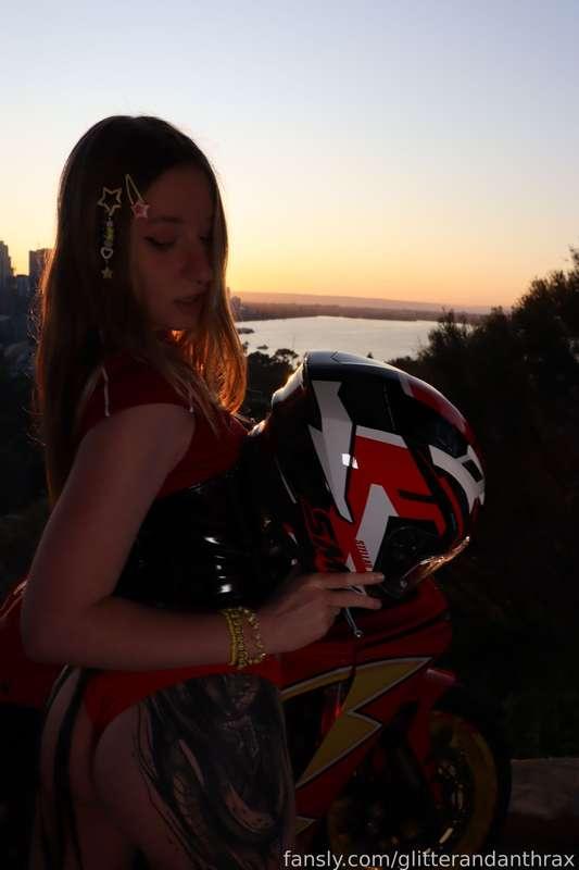 glitterandanthrax image #11