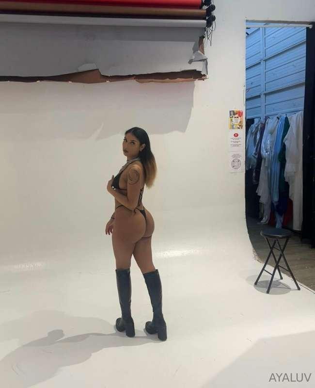 Which pic do you like most?😍