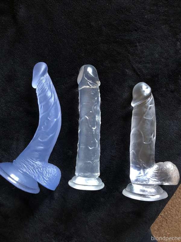got some new and long toys for my birthday :) (the left two)..
