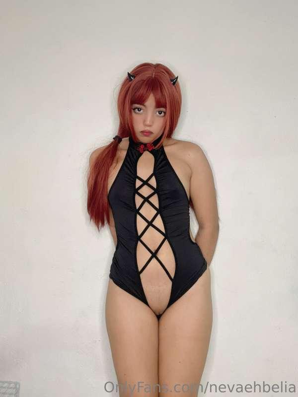 Estoy enojada contigo, no me diste lechita anoche >:c