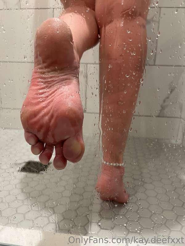 Looks like a lot of the free renewals expire tonight. Who’s ..