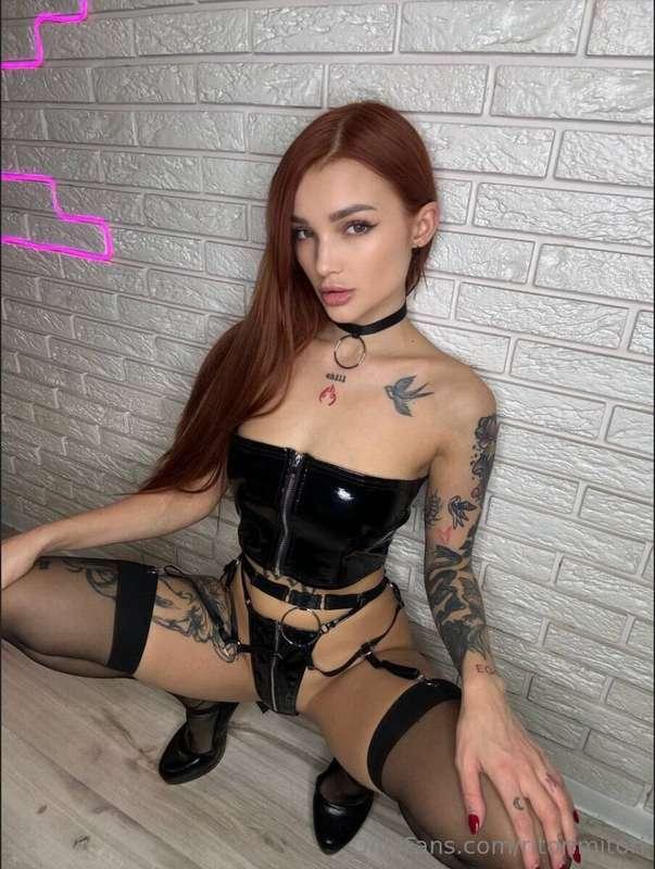 😈Make @krisredhead pussy get wet😻🤤😈She really likes to rejoi..