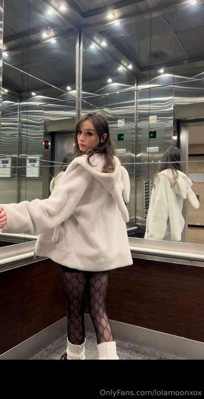 Bunny jacket with tights yes or yes?