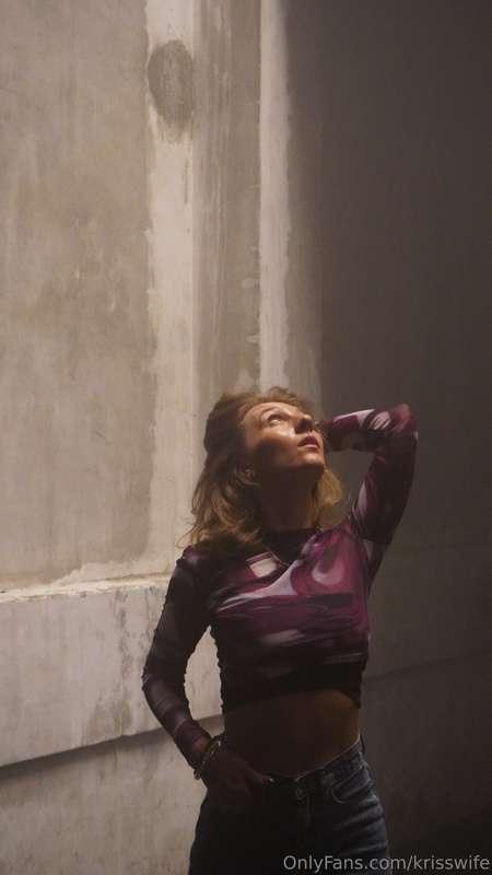 krisswife image #3