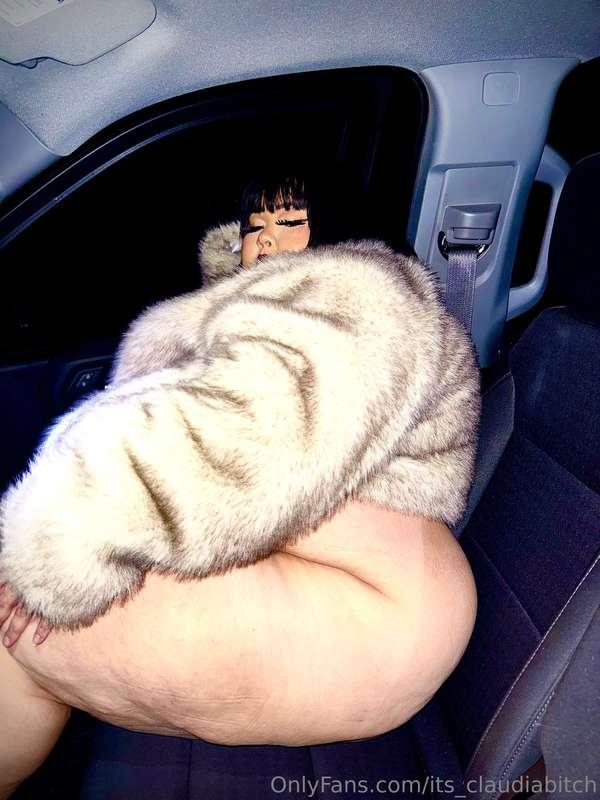 its_claudiabitch image #0