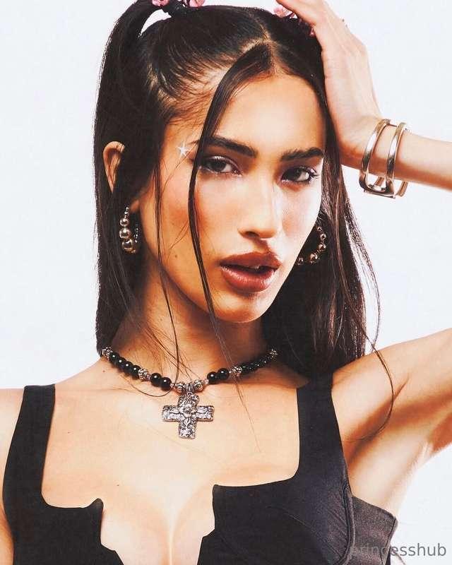 hey... check ur dms 💋