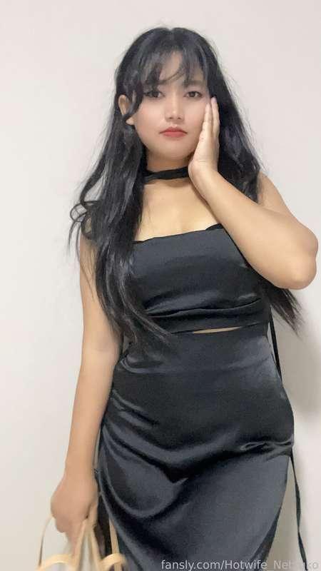 Hello my dear 🥰🥰Friday coming and follow by the weekend again ☺️☺️I hope you have a wonderful days from work and enjoy your time ☺️☺️
Pleas subs to me and tell me which style or outfit you want to see my coming next☺️☺️☺️
#fyp #petite #hotwife #cuckold #married #hotwife #milf #sexy #swinger #date #asian #choking #choke #asslicking #rimming #backdoor #cumswallow
